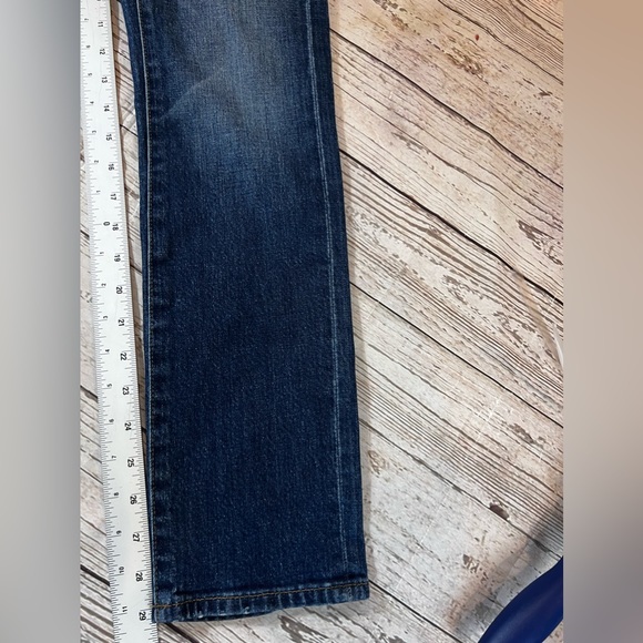Madewell Women'sThe High-Rise Slim‎ Boyjean in Medium Blue Wash Style - Picture 8 of 15